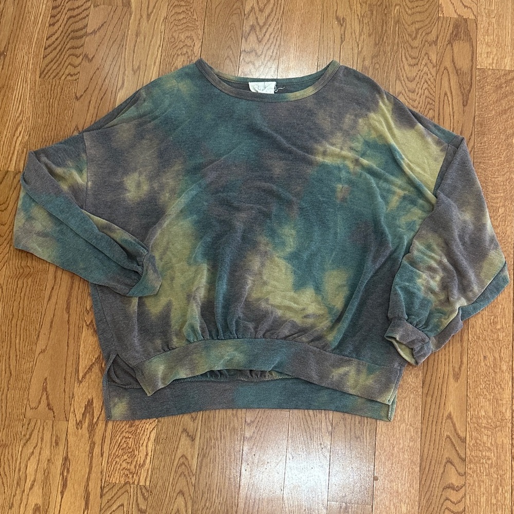 Fantastic Fawn Green and Brown Tie-Dye Sweater